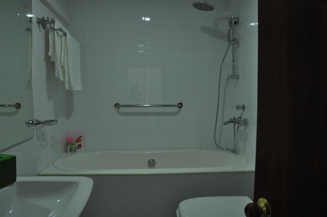 Goviyapana Beach Hotel Ahangama Bagian luar foto